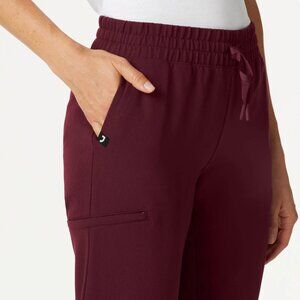 Jaanuu Jace Skinny 7-Pocket Scrub Jogger in Burgundy